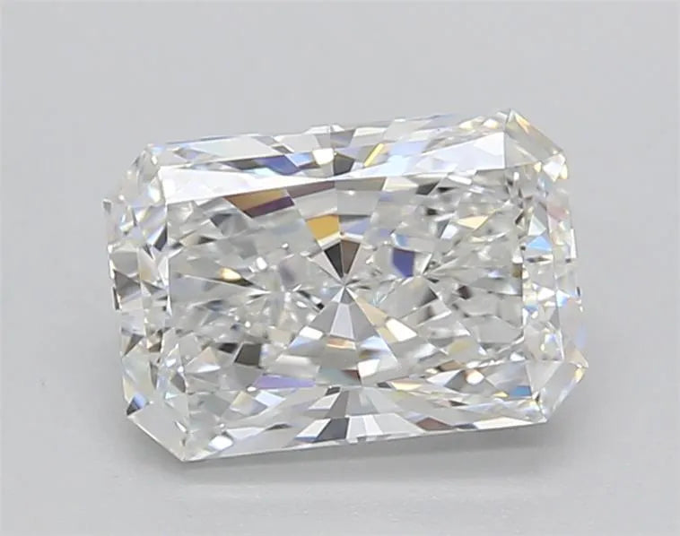 1.52ct Radiant Lab Grown Diamond (Colour E, Clarity VS1, GIA Certified)