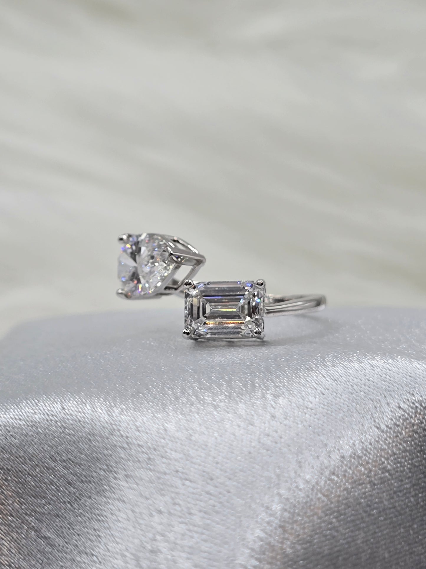 4 CTW Toi Et Moi Lab Diamond (E/VS) Bypass Ring in 14K White Gold - IGI Certified