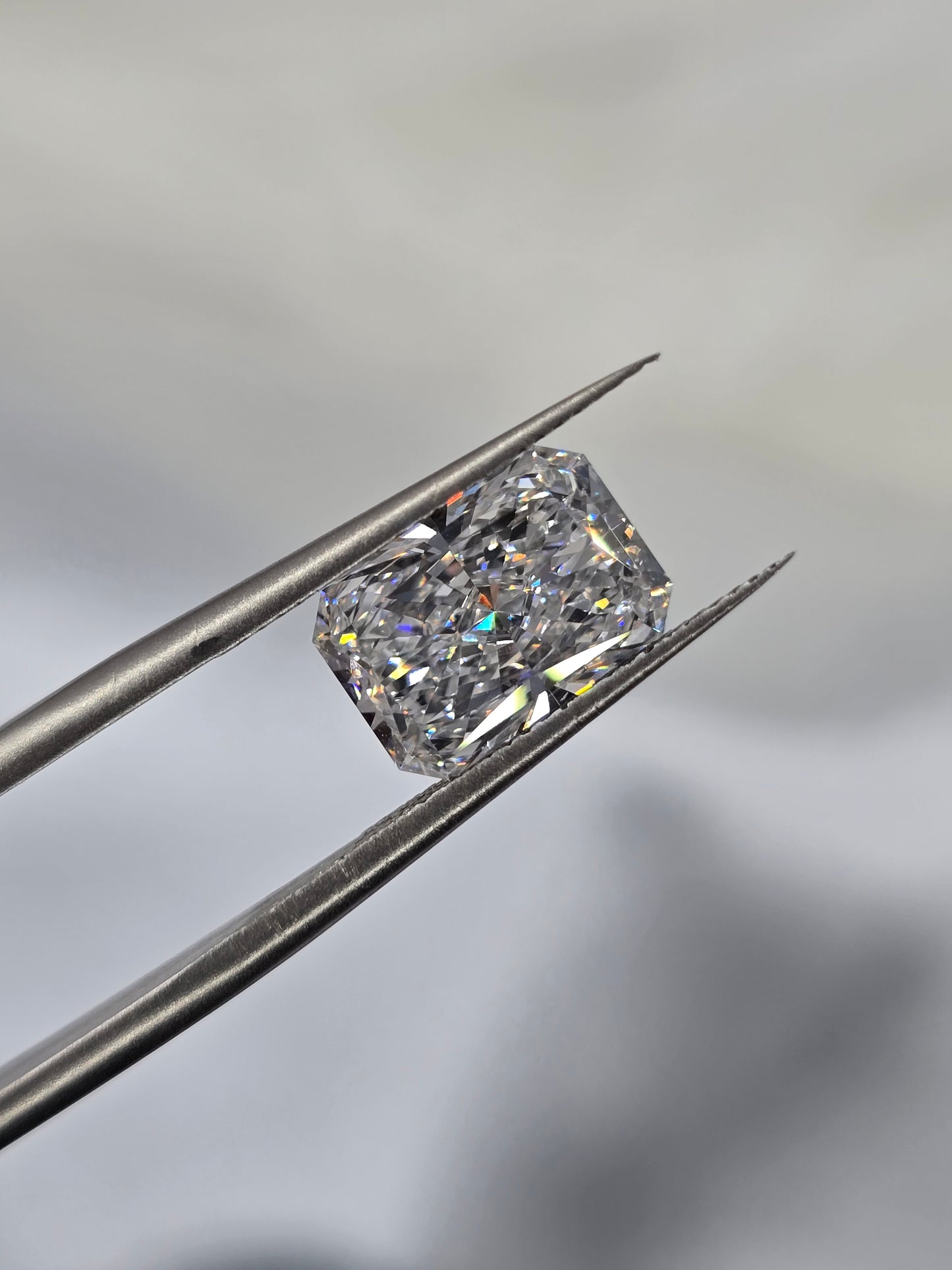 Loose 3.09 Ct E/VS1 Radiant Cut Lab Grown Diamond - IGI Certified