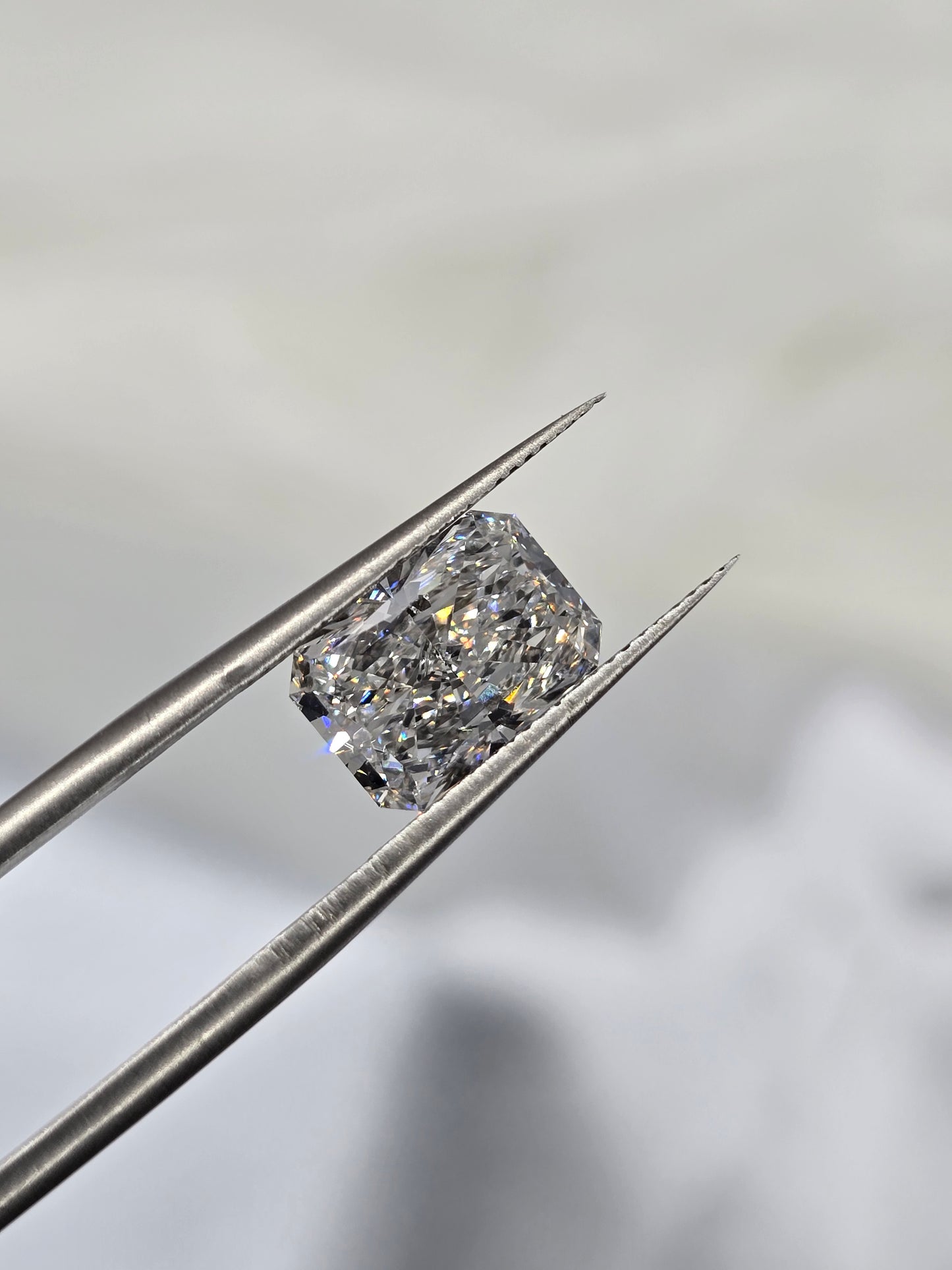 Loose 3.07 Ct E/VS1 Radiant Cut Lab Grown Diamond - IGI Certified