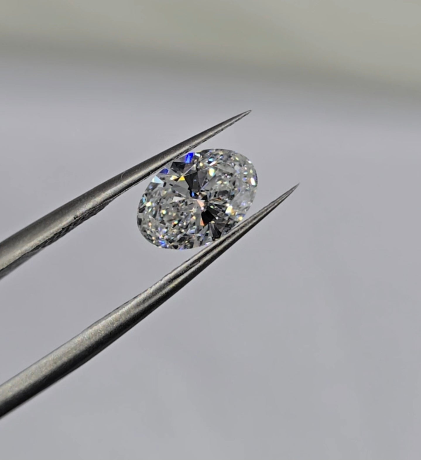 Loose 1.13 Ct E/VVS2 Oval Lab Grown Diamond - IGI Certified
