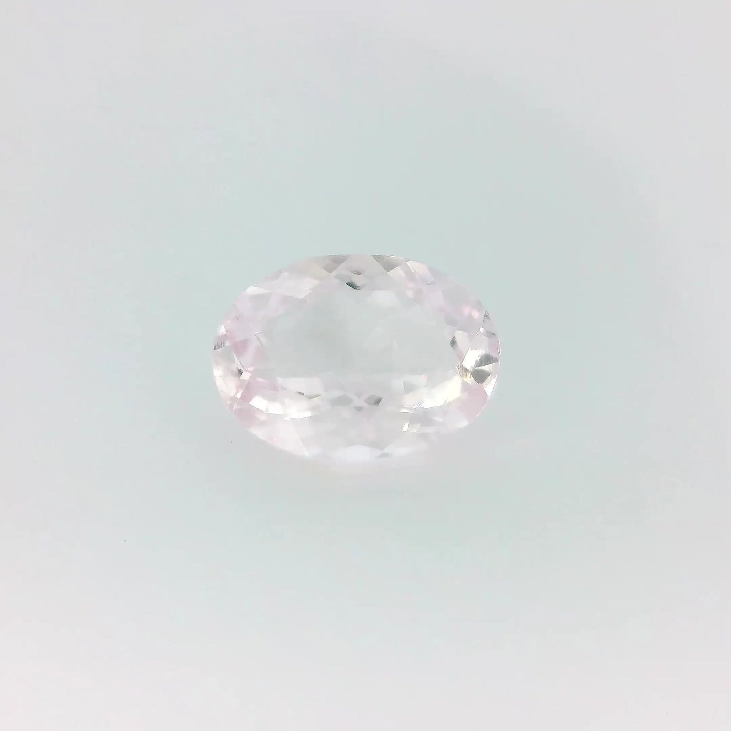 2.00ct Oval Natural Morganite (Colour Pink, Clarity Eye Clean, Cut Faceted)