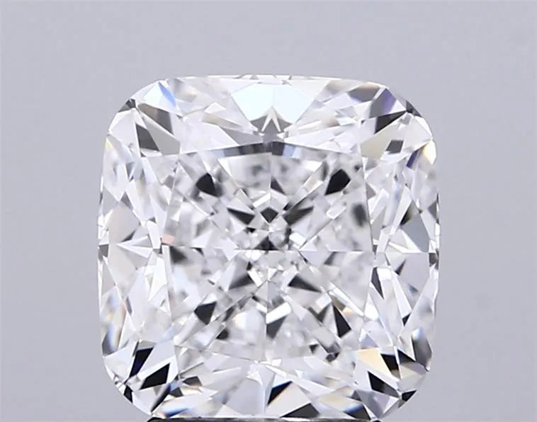 5.06ct Cushion modified Lab Grown Diamond (Colour E, Clarity VVS1, IGI Certified)