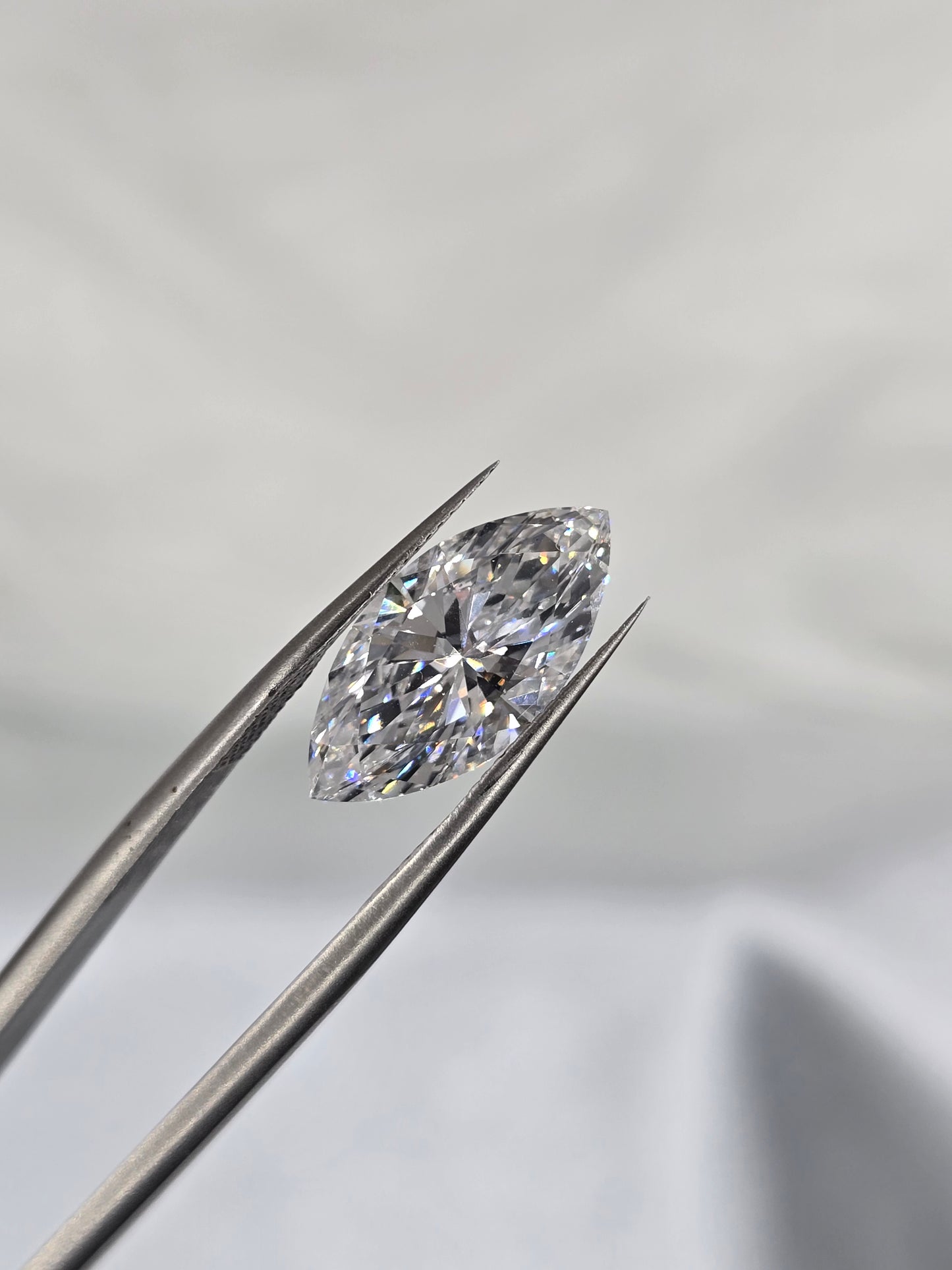 Loose 4.10 Ct E/VS1 Marquise Lab Diamond - IGI Certified
