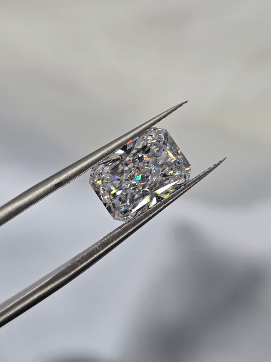 Loose 3.09 Ct E/VS1 Radiant Cut Lab Grown Diamond - IGI Certified