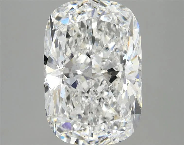 3.80ct Cushion modified Lab Grown Diamond (Colour E, Clarity VS2, IGI Certified)