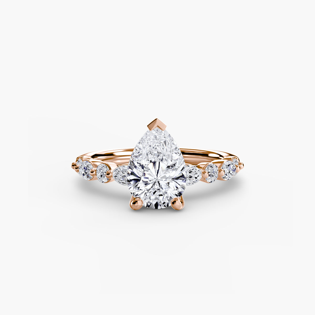 The "Taylor" Solitaire with Floating Diamonds