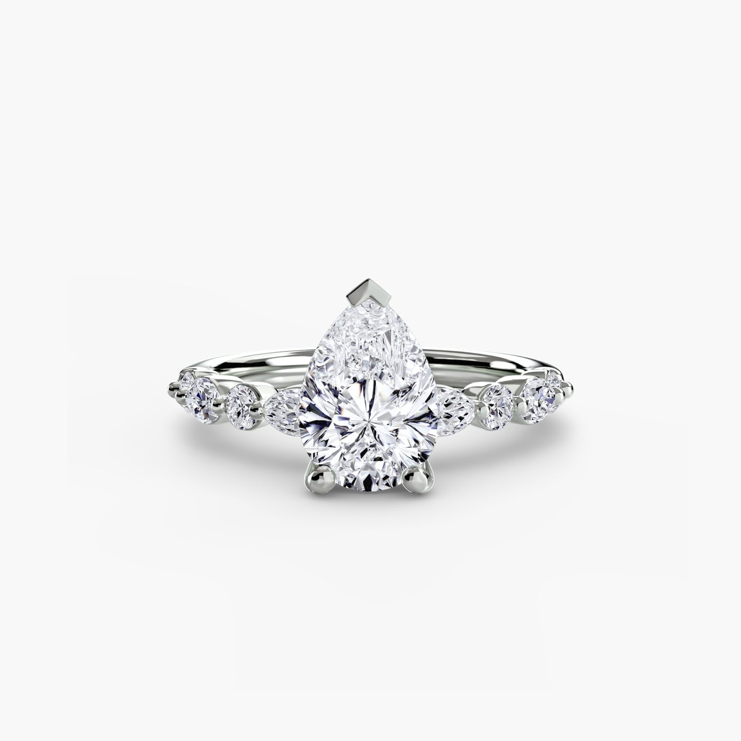 The "Taylor" Solitaire with Floating Diamonds