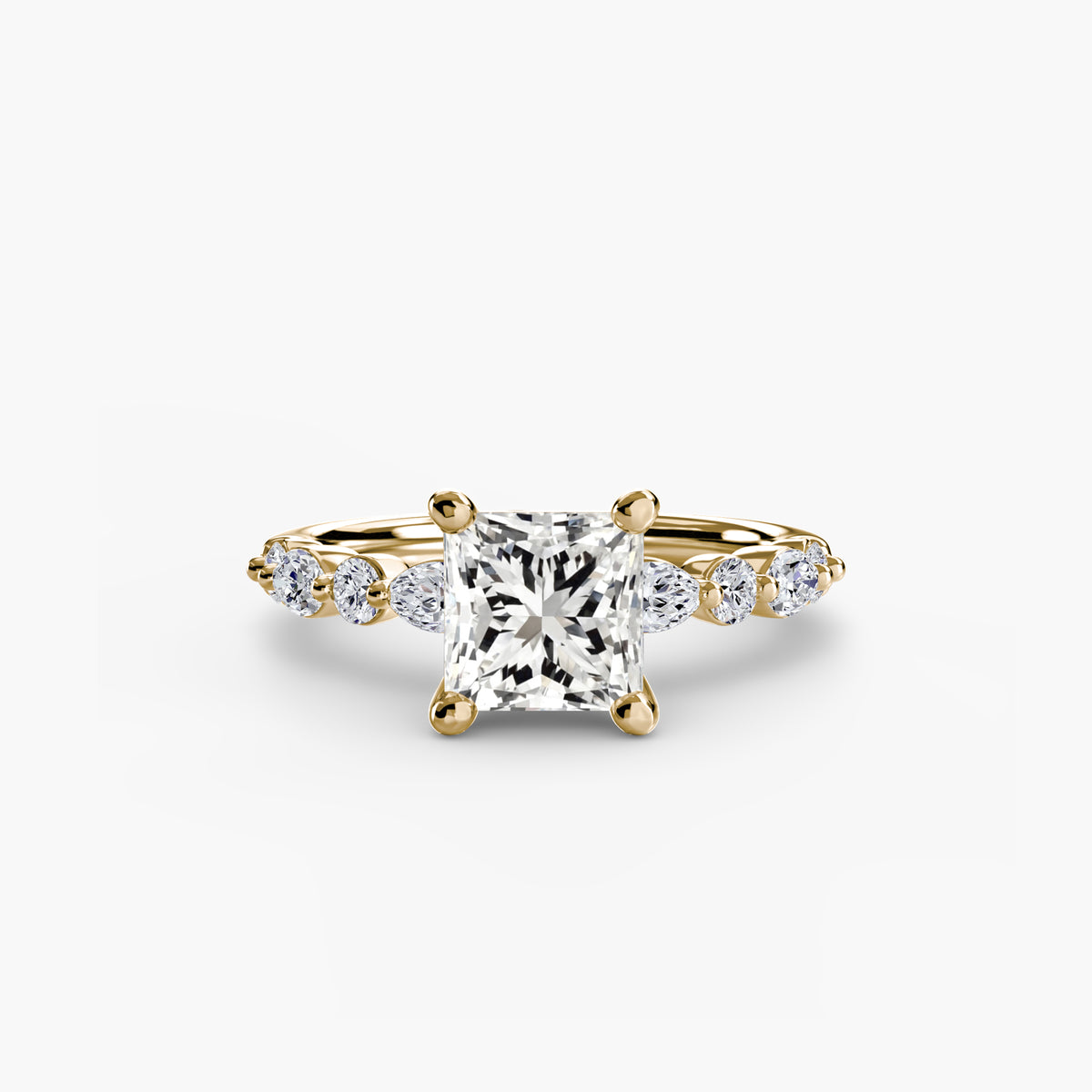 The "Taylor" Solitaire with Floating Diamonds