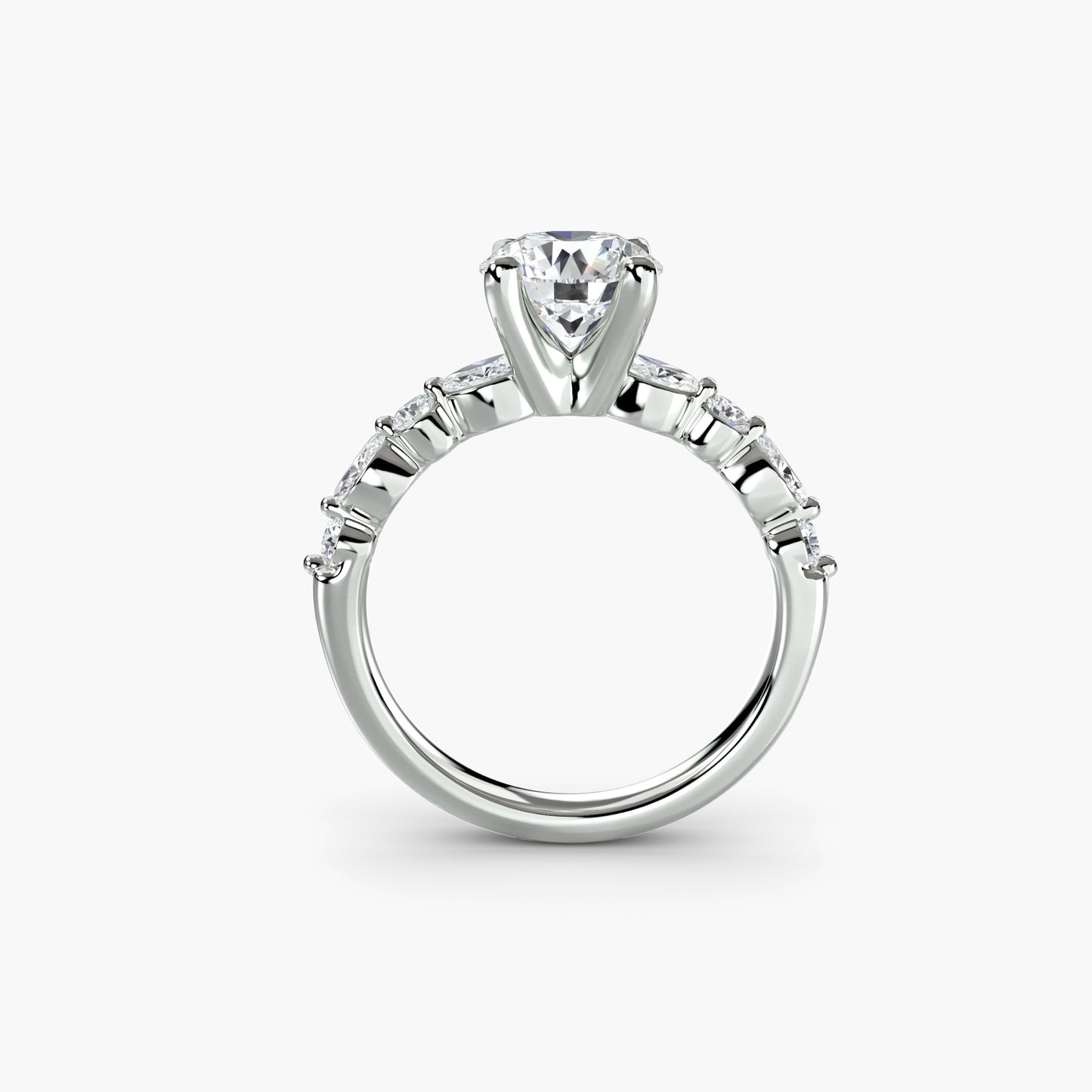 The "Taylor" Solitaire with Floating Diamonds