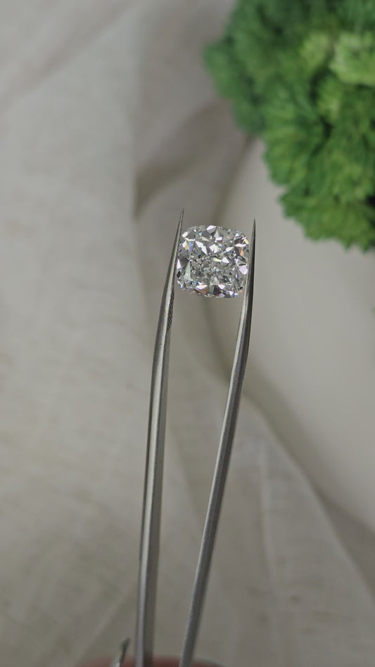 Loose 5.04 ct D/VS1 Square Cushion Lab Diamond - IGI Certified