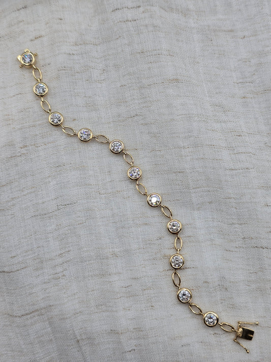 14K Bracelet with 5.40 ctw Bezel Lab Diamonds 7"