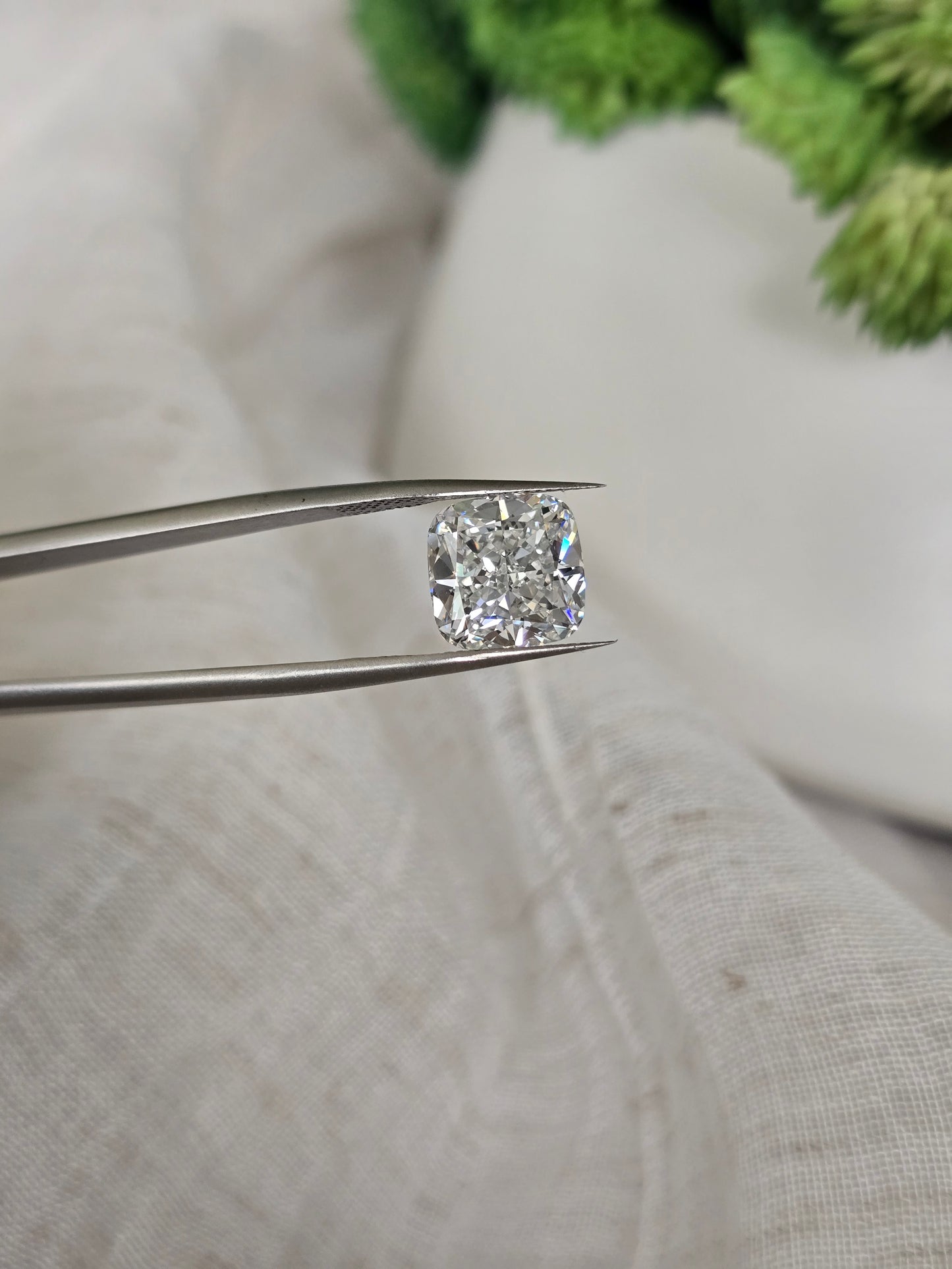 Loose 5.04 ct D/VS1 Square Cushion Lab Diamond - IGI Certified